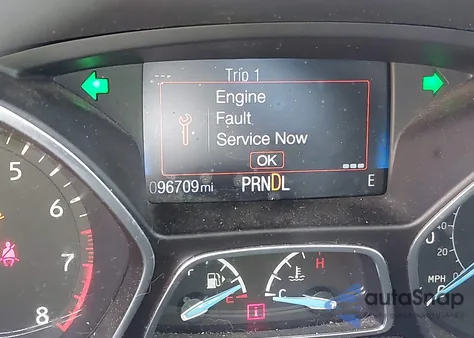 2017 Ford Focus Se z USA, uszkodzony, nr VIN 1FADP3K2XHL333156